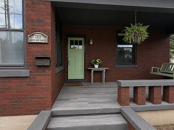2nd image of 709 S Rapp Ave