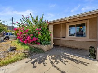 2426 W WELDON Avenue, Phoenix, AZ 85015