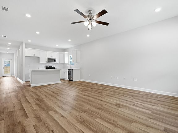 3rd image of 174 Caswell Branch Rd
