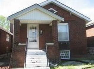 4034 McDonald Ave, Saint Louis, MO 63116