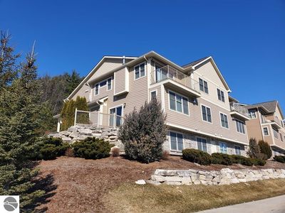10889 Pine Bluff Dr UNIT D, Traverse City, MI, 49684