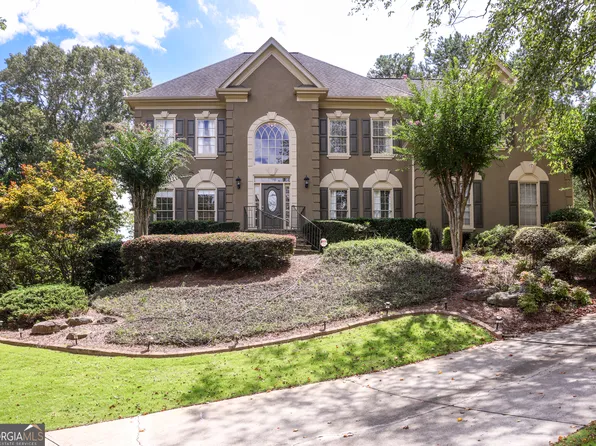 640 Rain Willow Ln, Johns Creek, GA 30097
