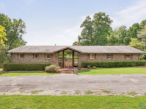 2nd image of 356 Springhill Rd NW