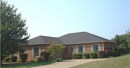 1st image of 631 Crestwood Dr