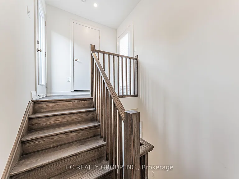 258 Hespeler Rd #32 — Photo 36