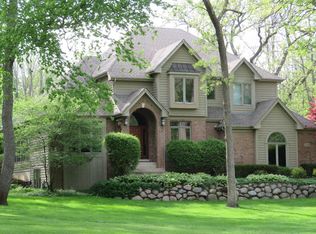 2819 Rose Ave, McHenry, IL 60050