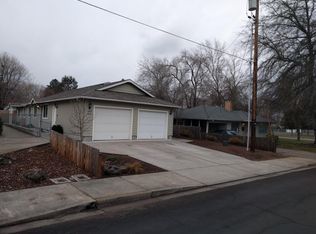 1512 Kenyon St, Medford, OR 97501