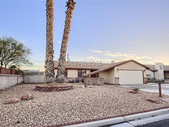 2nd image of 4779 Yuma Ave
