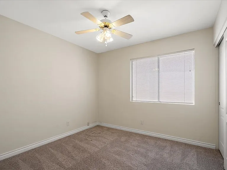 2336 Huntsville Dr — Photo 20