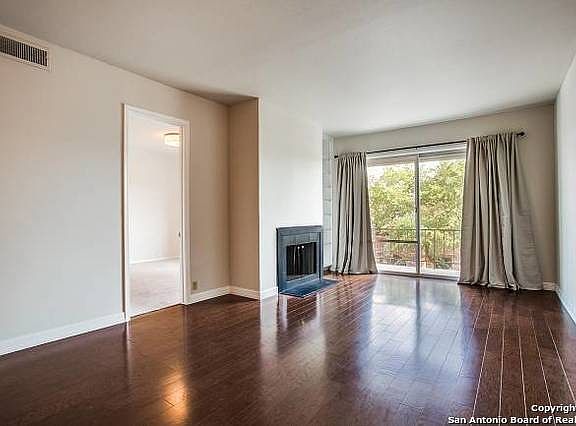 4th image of 7707 Broadway St