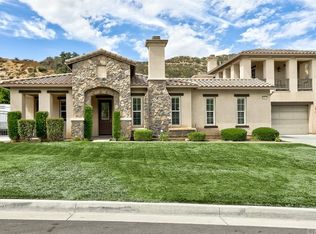 13907 Meadow View Dr, Yucaipa, CA 92399