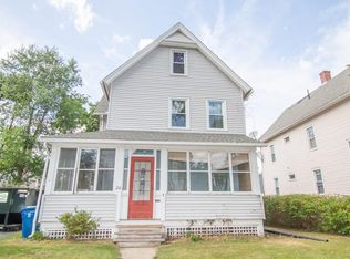 24 Hampden St, West Springfield, MA 01089