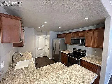 3263 Atrium Point — Photo 7