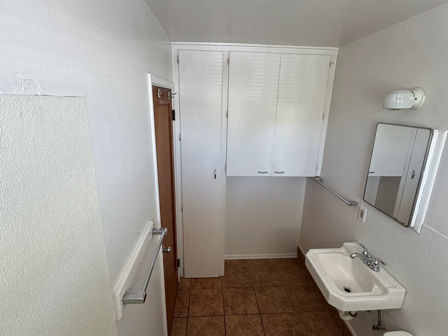 1 bed, 600 sqft, $1,000 — Photo 3