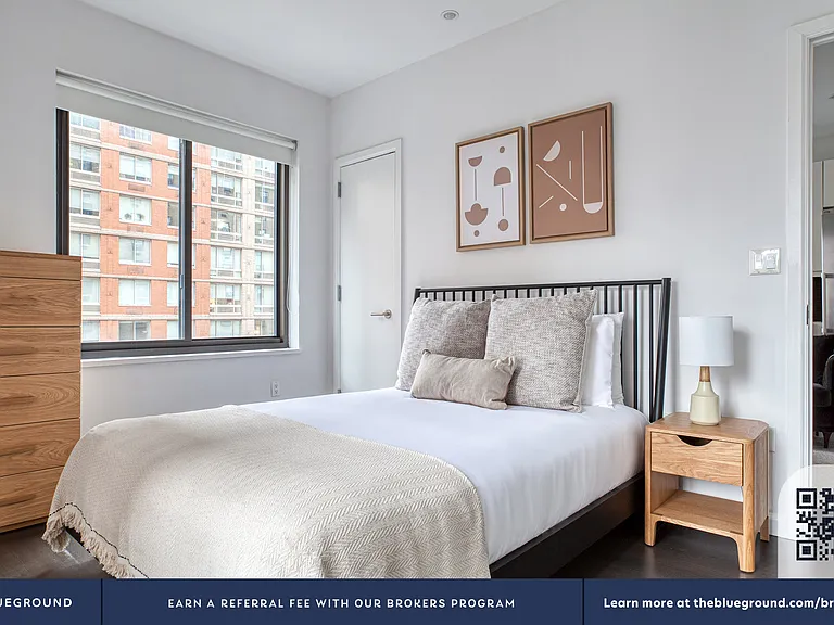 830 8th Ave #7A — Photo 8
