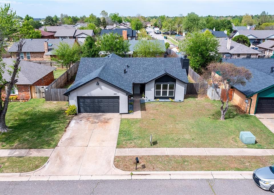 1st image of 2901 Countrywood Ln
