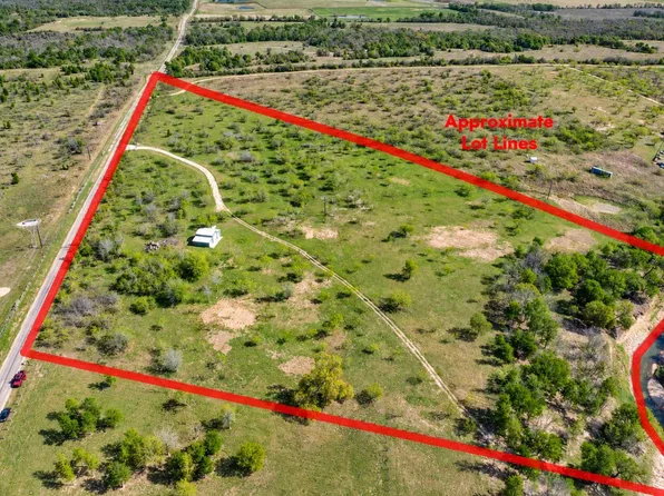 1435 County Road 429, Rockdale, TX 76567