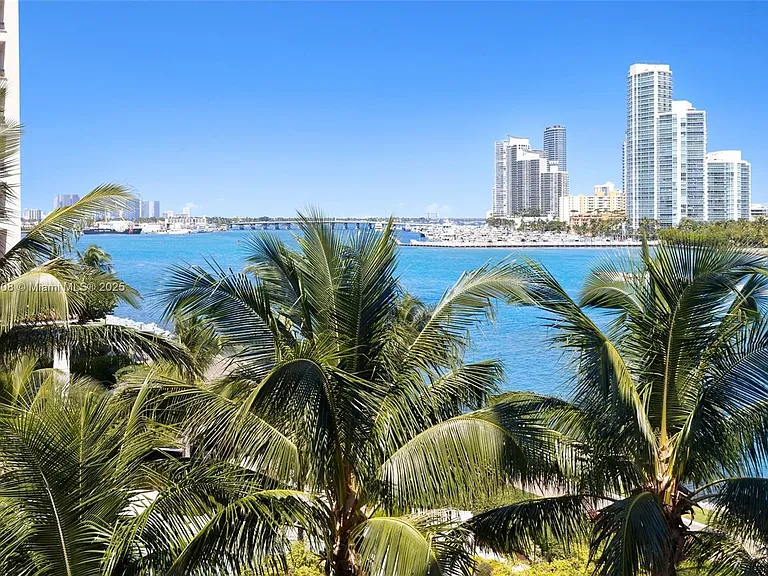 7141 Fisher Island Dr #7141 — Photo 11