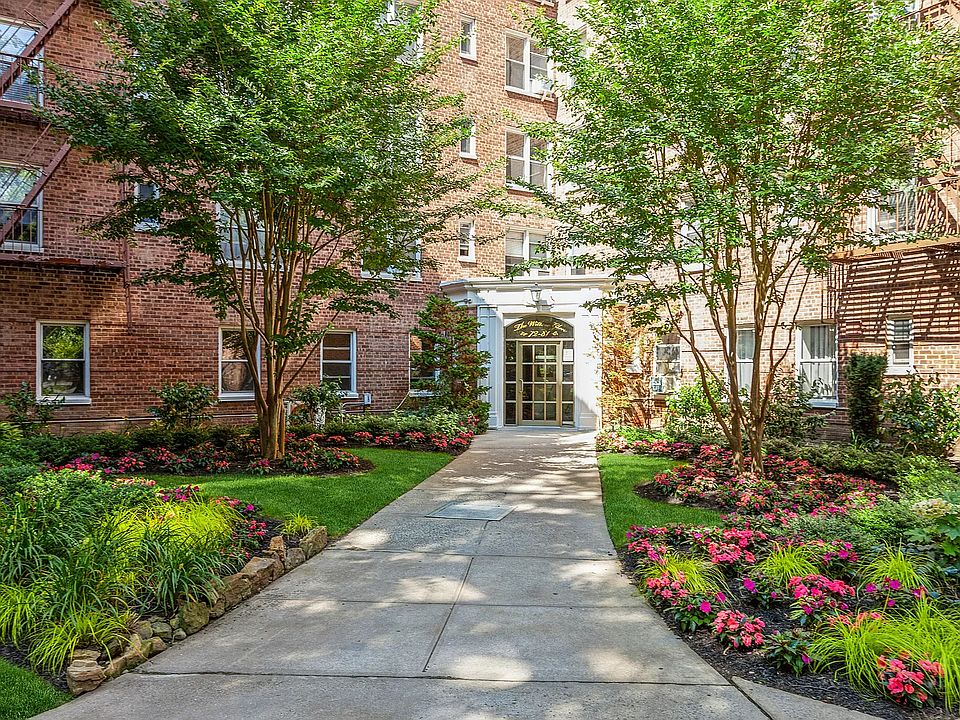 1st image of 7281 113th St APT 6K
