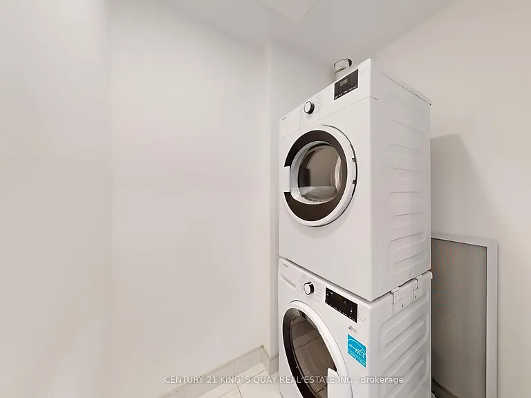 395 Bloor St E #4710 — Photo 28