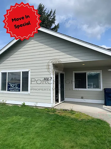 208 Noble St #1 Photo 1