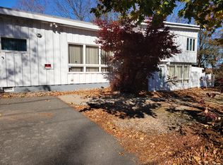 281 South Rd, Farmington, CT 06032