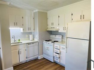 11825 E Gateway Dr #B, Huntsville, AL 35803