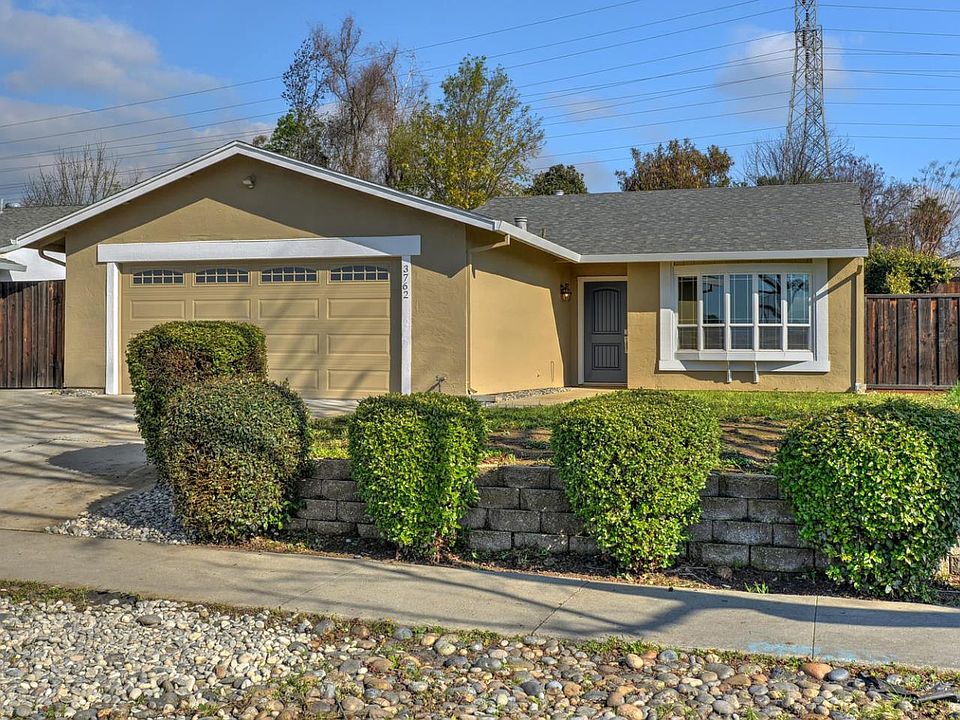1st image of 3762 Brigadoon Way