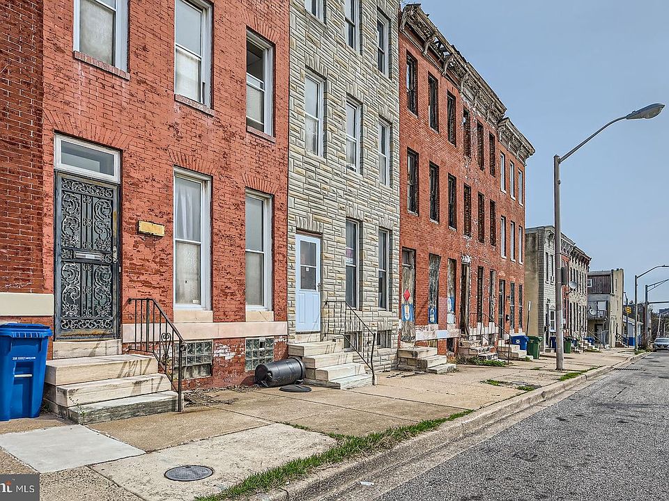 1st image of 1620 W Franklin St