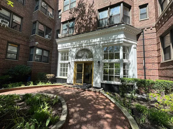 69-40 Yellowstone Boulevard image 14 of 14