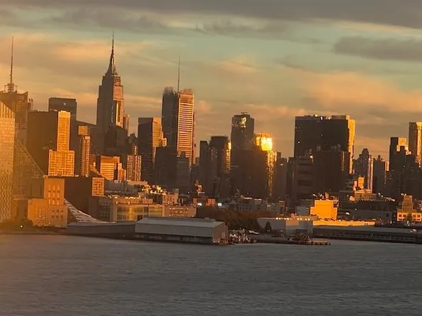 7002 Blvd East image 8 of 35