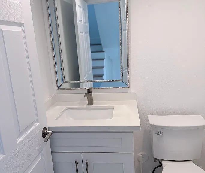 9250 Sunland Blvd #12 — Photo 12