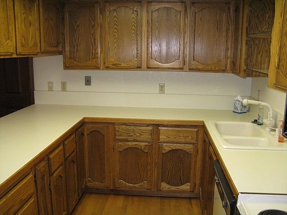 2nd image of 4535 Savannah Ln
