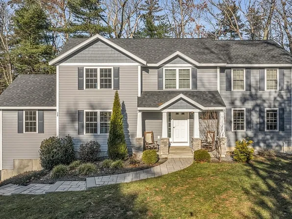 120 West St, Lunenburg, MA 01462