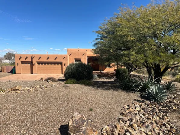 6116 E Andalusian Ct, Hereford, AZ 85615