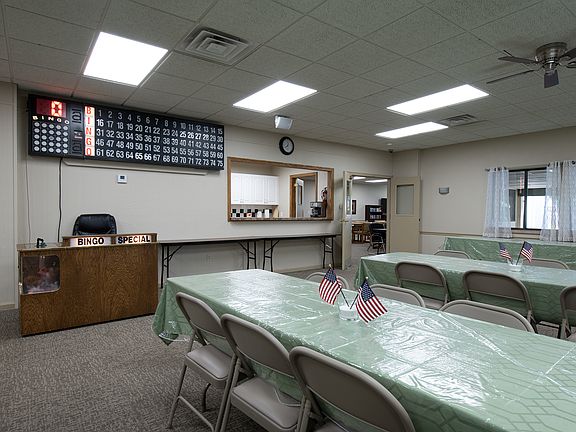 Cloverleaf Estates East - Clubhouse