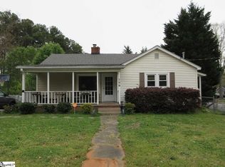 109 S Beverly Ln, Greer, SC 29650