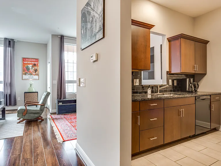 360 S Elm St #106 — Photo 5