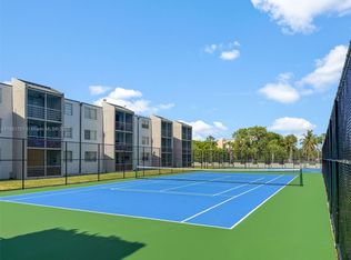 14170 SW 84th St APT 403-F, Miami, FL 33183