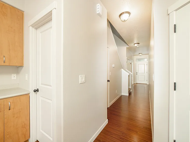 19795 Athena Ct — Photo 14