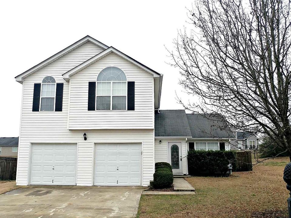 2nd image of 835 Kendall Park Dr