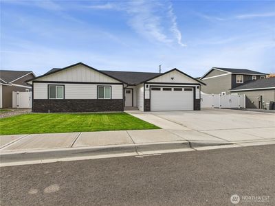 1408 Douglas Avenue, Rock Island, WA, 98850