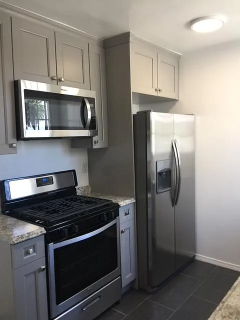 1 bed, 650 sqft, $2,450 — Photo 1