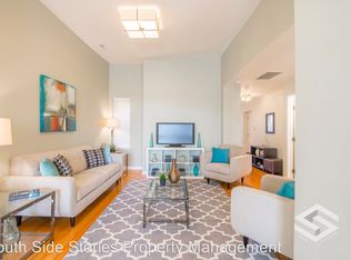 4436 S Calumet Ave APT 3, Chicago, IL 60653