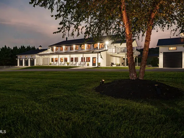 520 Buckingham Rd, Johnson City, TN 37615