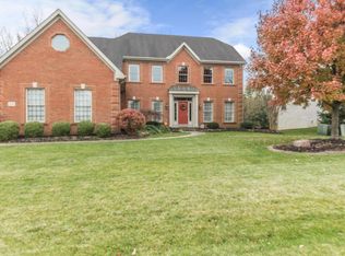 2746 Sandhurst Dr, Lewis Center, OH