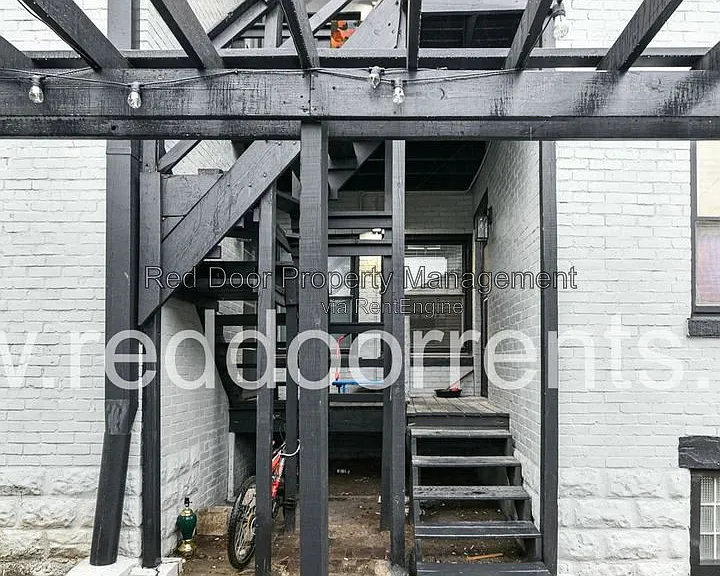 1329 E Market St #2 — Photo 22
