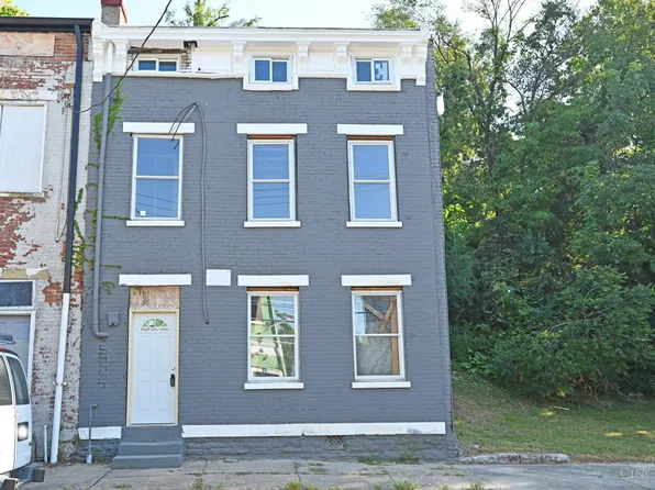 38 E Clifton Ave, Cincinnati, OH 45202