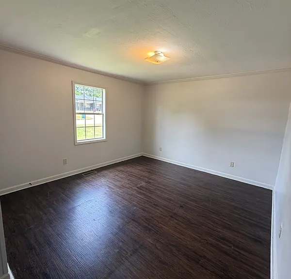 219 Horton Dr #B — Photo 3