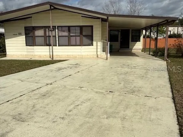 35935 Tanda Cir, Zephyrhills, FL 33541